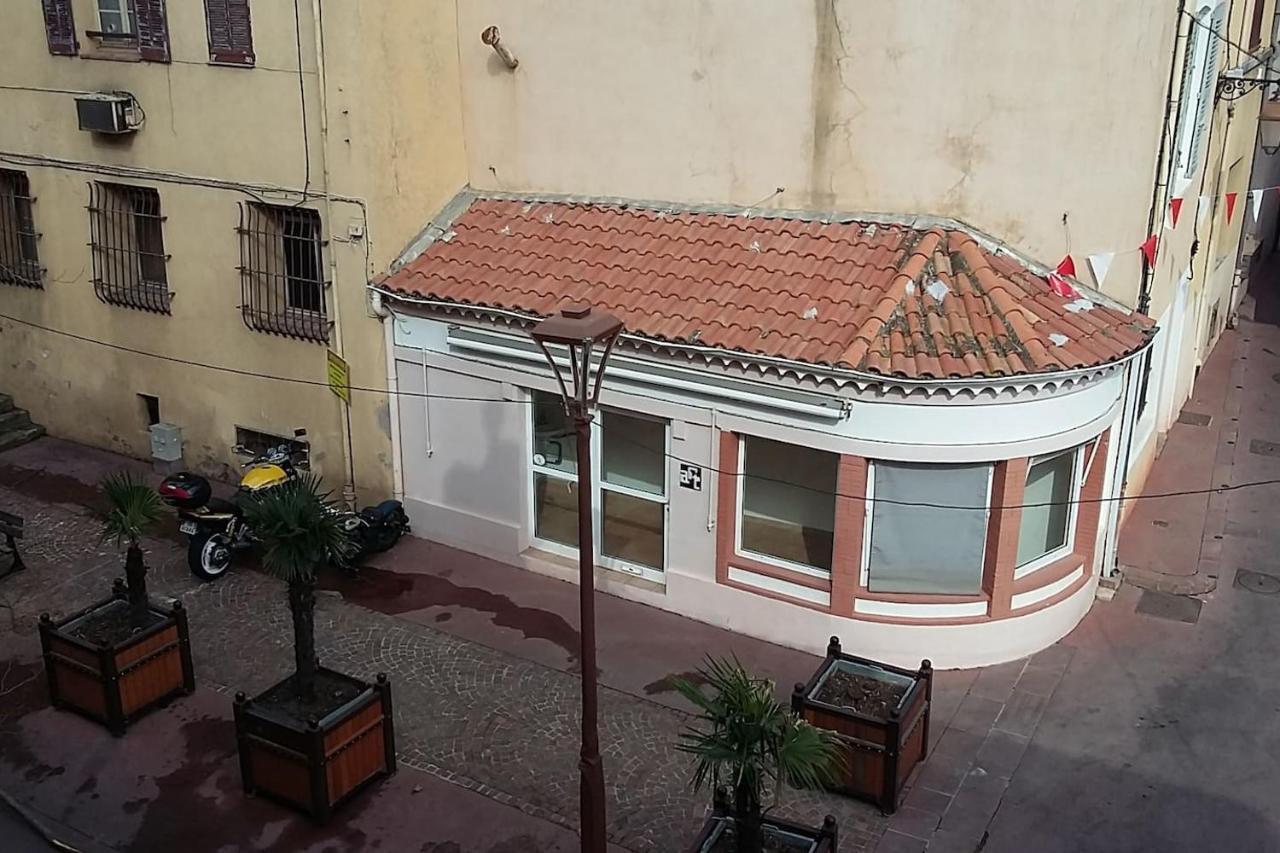 Magnifique Au Coeur Historique De * Frejus