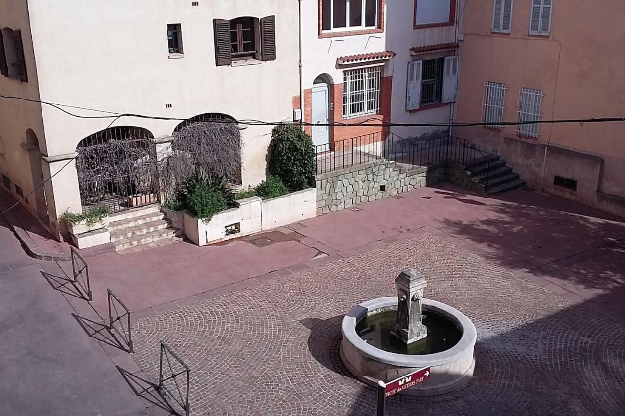 Magnifique Au Coeur Historique De * Frejus